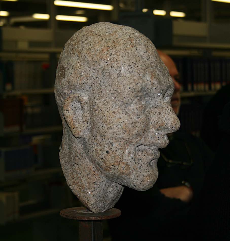 „Mac Mica“, Granite from Scotland; 30 cm high, 1997