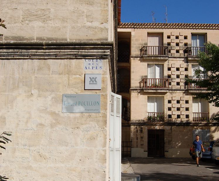 A massive stone house in the famous Pouillon settlement in Aix-en-Provence.