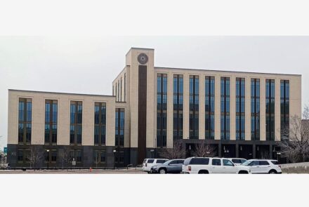 Potter County Courthouse, Amarillo, Texas. Photo: Xnatedawgx / Wikimedia Commons