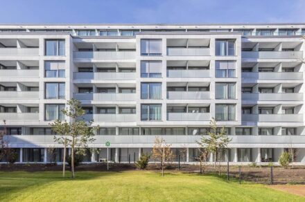 Krastal Marble at the facade of the appartment house Look 21, Stuttart, Germany.