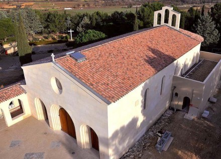 A capela do mosteiro Saint-Joseph em Puimisson.