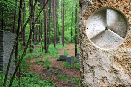 Bildhauer Tobel: „Energy“, Jura Kalkstein.