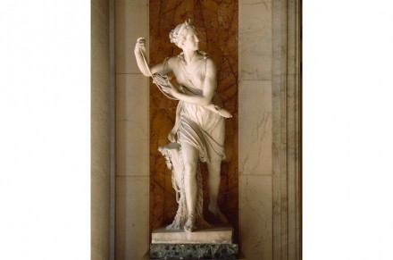 Louis-Claude Vassé: Diana. 1769. SPSG Skulpturensammlung. © SPSG / Foto: Daniel Lindner