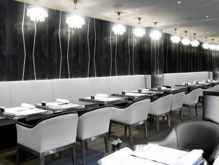 „Venis“, da empresa italiana Val-Tile.