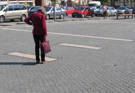 Gelegenheiten zum intensiven Blick auf Natursteine bietet der jährliche Tag der Steine in der Stadt.