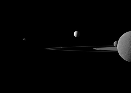 Five moons pose for the international Cassini spacecraft to create this beautiful portrait with Saturn’s rings. Photo: NASA/JPL-Caltech/Space Science Institute