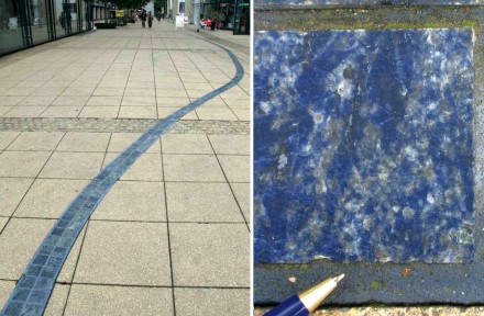 Das „Blaue Band“ in der Leiterstraße in Magdeburg. Rechts: der brasilianische Azul da Bahia. Fotos: Siegfried Fricke (links), Dr. Gerda Schirrmeister (rechts)