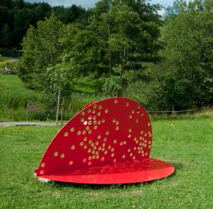 Skulpturensommer 2012: „Girasole" von S. Immer. Foto: Eberhardt / Uni Ulm