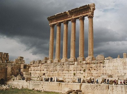 Der Jupitertempel in Baalbek. Foto: Fouad Awada / Wikimedia Commons