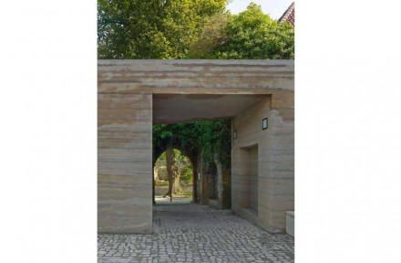 Max Dudler: Neubau für das Besucherzentrum auf der Sparrenburg in Bielefeld.