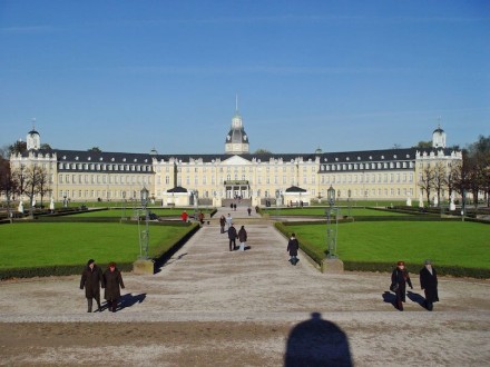 Schloss Karlsruhe. Foto: Meph666 / Wikimedia Commons