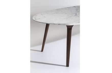 Bross design: Ademar table.