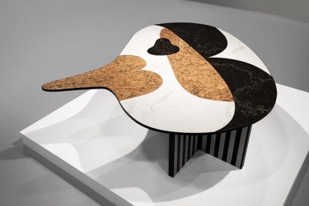 Caesarstone, Jaime Hayon: „Stone Age Folk“.