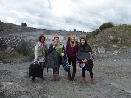 Fotoshooting im Steinbruch von McKeon Stone in Irland.