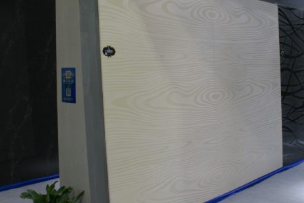 <a href="http://www.pengxiang.fj.cn/"target="_blank">Pengxian Industry</a>: New Design for Engineered Stones (which is not feasible with natural stone).