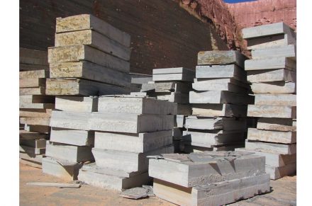 Matacão Slate. Photo: Kistemann & Chiodi