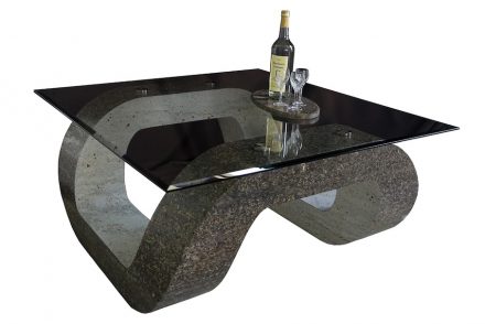 Gonnert, Marco: Wohnzimmertisch, Kirchheimer Muschelkalk, L x B x H in cm: 100 x 100 x 50.