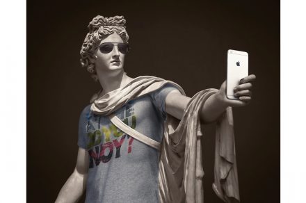 Leo Caillard: „Hipsters in Stone II“.