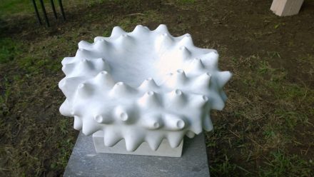 Line Lindgren: „Anemone 2“. Foto: Scuola di Scultura di Peccia