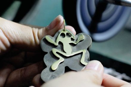 Jewelry design from students of Brazil’s Universidade Federal do Cariri shown at the Fortaleza Stone Fair 2017.