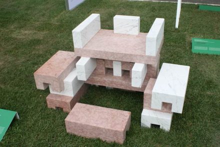 „Pietris“ (Construction kit for outdoor furniture). Students: Arianna Apuzzo, Andrea Ciccareillo, Chiara Gavillucci. „La Sapienza“ University, Rome Department of Civil, Building and Environmental Engineering.