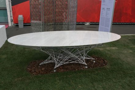 „T_Able (table_technology)“. Design: Giuseppe Fallacara, New Fundamentals Research Group. Companies: Generelli, Zanettin. Material: Marmo Palissandro, Stainless steel, Carbon fiber. Bari Polytechnic University, Dicar.