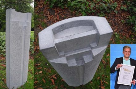 Wettbewerb „Die Gute Form“; Tim Göx, 1. Bundessieger bei den Steinmetzen: „Quellstein-Brunnenstele“. Ausbildung bei Anno Walk, Köln.