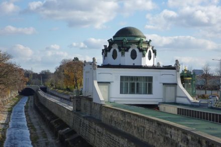 Wiener Miromentwerk Ing. Helmut Stuhlberger: Sanierung eines Terrazzobodens im Pavillon für Kaiser Franz Joseph und den „Allerhöchsten Hof“ in Hietzing.