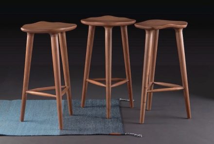 Peca, Caterina Moretti: counter stools „Tam“.