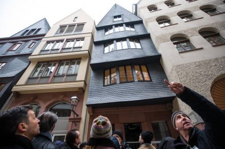 House Markt 10.