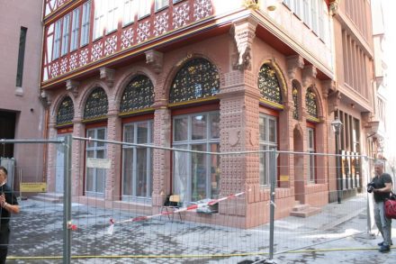House „Goldene Waage“, reconstruction.