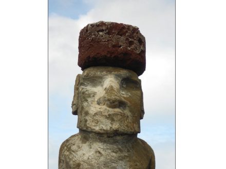 Statue with hat. Photo: Sean Hixon