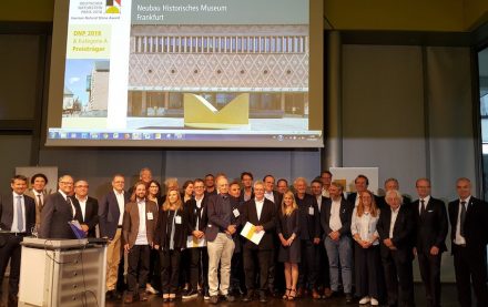 The awarded architects and companies at the German Natural Stone Award 2018 ceremony.