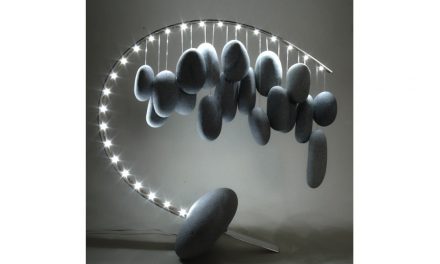 Victor Reyes: „Piedra y Luz“.