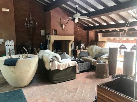 Grassi 1880 Cave: private villa at Lake Garda