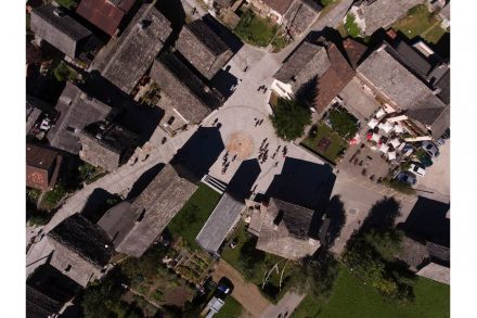 Enrico Sassi: Erneuerung des Zentrums von Sonogno.
