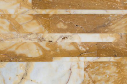 Stonethica: Giallo Siena.