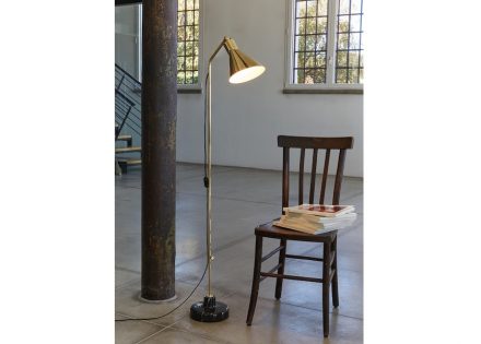 Tato Lighting company: „Alzabile“ floor lamp by Ignazio Gardella.