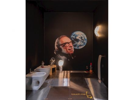 Heatile: Isaac Asimov.