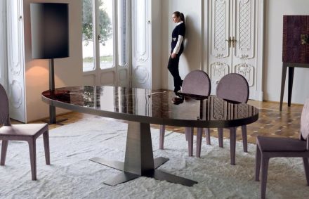 Longhi: table „Rim“.
