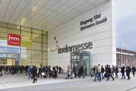 Eingang Süd zum Messegelände in Köln.