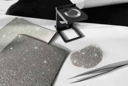 DiamArt kombiniert Mikrodiamanten mit Marmor zu exklusiven Objekten für Dekoration und Inneneinrichtung.