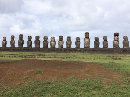 Mysterious stone statues on Easter Island. Photo: Camill1336 / <a href="https://commons.wikimedia.org/"target="_blank">Wikimedia Commons</a>