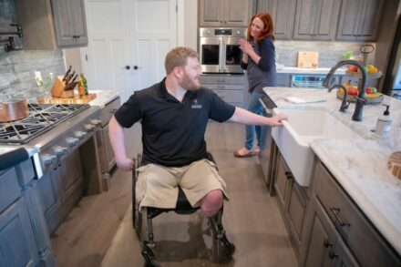 Casey Jones and his wife Shannon. Foto: NSI