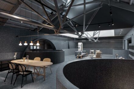 Atelier tao+c: Jolor showroom in Shanghai.