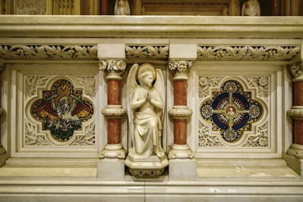 The 2020 Grande Pinnacle Award went to to Rugo Stone for their work on the Trinity Church Wall Street in New York City.