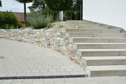 Schulanlage Steinlig A+B in Bassersdorf.