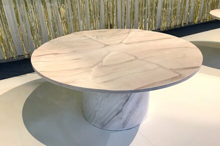 Logorio. Design: Carlo Trevisani. Production: Odone Angelo. Material: Palissandro. 