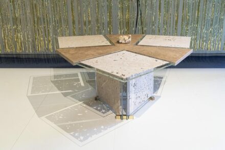 Elica. Design: Paolo Criveller. Production: Torresan Travertino. Material: Travertino.
