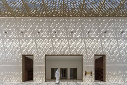 Sumaya Dabbagh: Mosque of the Late Mohamed Abdulkhaliq Gargash.